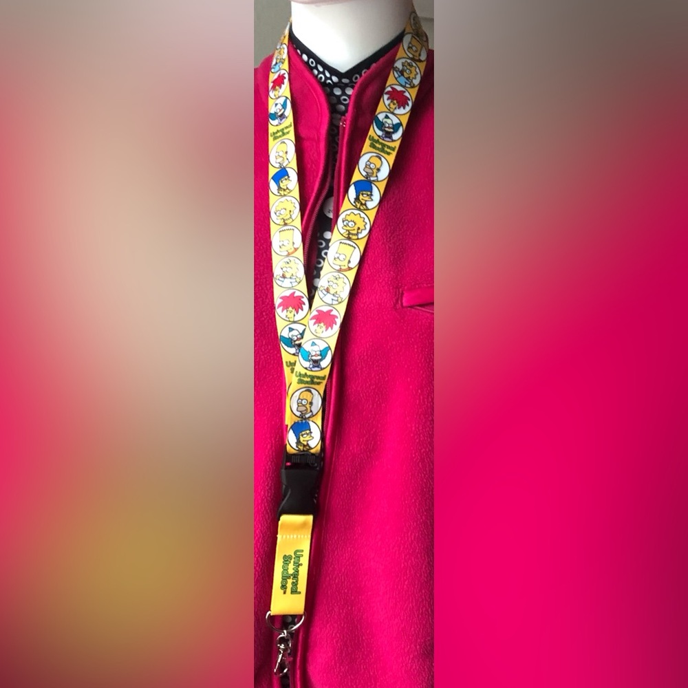 Universal Studios 2008 Simpsons  Characters Yellow Lanyard by Matt Groening NWOT